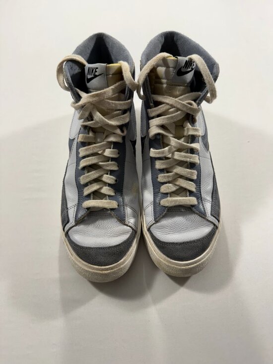 Nike Blazer Mid ’77 Vintage White Navy Blue Mens Size Size 9.5 Pre-Owned main image 6